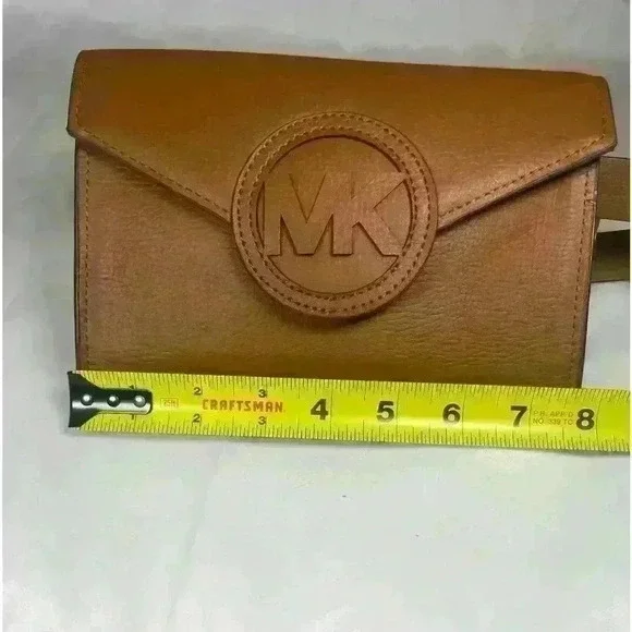 MICHAEL Michael Kors Brown Leather Waist Belt Bag s/m - Picture 3 of 10